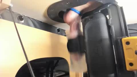 Slimguerrilla online show from April 18, 2026, 5:50 pm