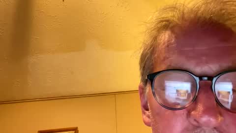 Snapshot of slimjim061560 chatting on July 19, 2026, 10:35 pm slimjim061560 online show from July 19, 2026, 10:35 pm