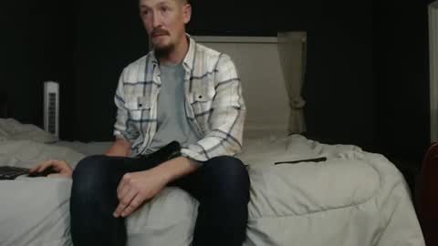 Snapshot of slimjp chatting on November 18, 2025, 1:33 am slimjp online show from November 18, 2025, 1:33 am