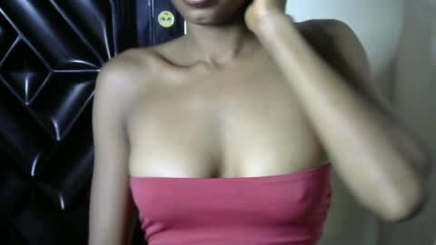 Snapshot of slimzy_hotxx chatting on May 18, 2026, 7:25 am Grace online show from May 18, 2026, 7:25 am