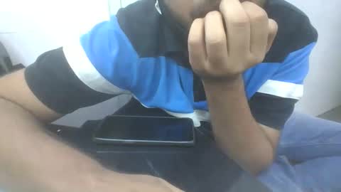 Snapshot of slothslav chatting on January 7, 2025, 8:24 am slothslav online show from January 7, 2025, 8:24 am