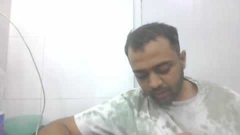 Snapshot of slothslav chatting on February 18, 2025, 9:32 am slothslav online show from February 18, 2025, 9:32 am