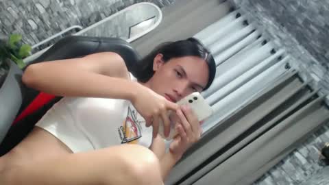 CHIE CHIE online show from February 17, 2025, 1:58 am