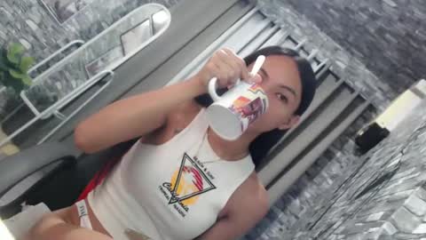 CHIE CHIE online show from March 9, 2025, 11:14 pm