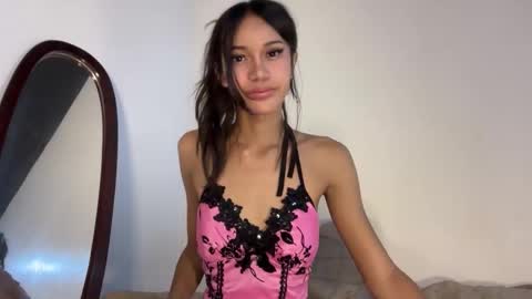 Fansly SluttyKaye -DONT FORGET TO FOLLOW AND THUMBS UP online show from October 1, 2025, 4:07 am