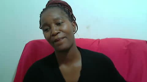 sluttylaura18 online show from February 20, 2025, 9:11 am