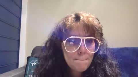 Snapshot of sluttylittlexxx chatting on November 27, 2025, 4:25 am SluttyLittleXXX online show from November 27, 2025, 4:25 am