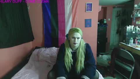 Snapshot of sluttytorismith chatting on February 20, 2025, 5:12 am Tori Smith online show from February 20, 2025, 5:12 am