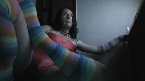 sluttywolfboi online show from July 19, 2026, 7:23 am