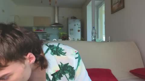 Gus online show from May 27, 2026, 11:18 am