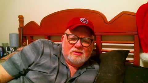 Snapshot of slydevil_sc chatting on December 8, 2024, 11:46 am Sly online show from December 8, 2024, 11:46 am