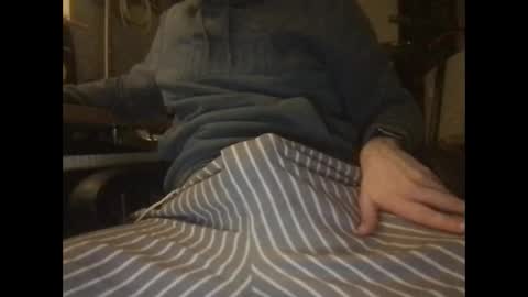 Snapshot of small_88 chatting on February 11, 2025, 5:40 pm small_88 online show from February 11, 2025, 5:40 pm