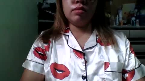 Lovewella online show from February 4, 2025, 11:06 pm