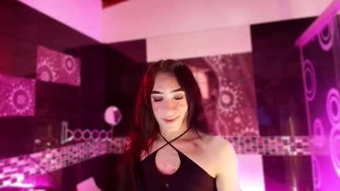 Small Hot19 online show from February 9, 2026, 10:08 am