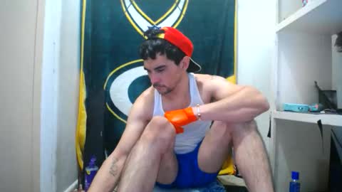 small wood21 online show from February 2, 2026, 8:02 am