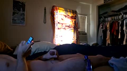 Snapshot of smallcckkoda chatting on January 3, 2025, 3:55 pm Koda online show from January 3, 2025, 3:55 pm