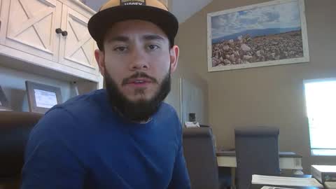 Snapshot of smallcckkoda chatting on January 28, 2025, 10:23 pm Koda online show from January 28, 2025, 10:23 pm