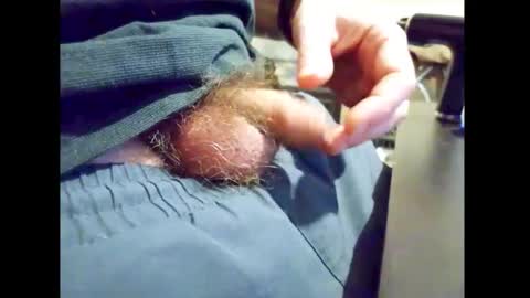 Snapshot of smallhairyuncut chatting on May 8, 2026, 10:59 pm Small Hairy Uncut online show from May 8, 2026, 10:59 pm