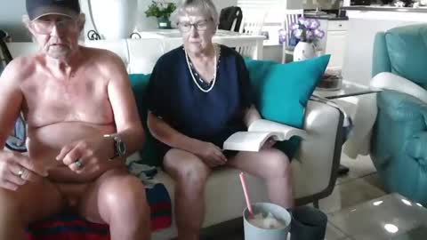 Snapshot of smallpenisbigtongue chatting on May 6, 2026, 12:54 pm Daddy online show from May 6, 2026, 12:54 pm