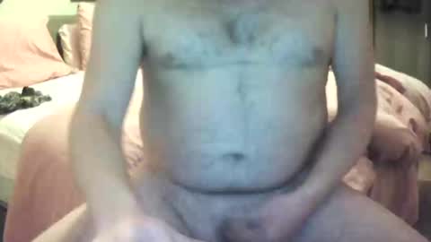 Snapshot of smallsphvirgien chatting on March 19, 2026, 9:24 am smallsphvirgien online show from March 19, 2026, 9:24 am