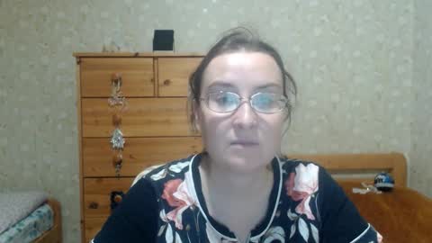 smart_rose online show from January 5, 2026, 8:12 pm