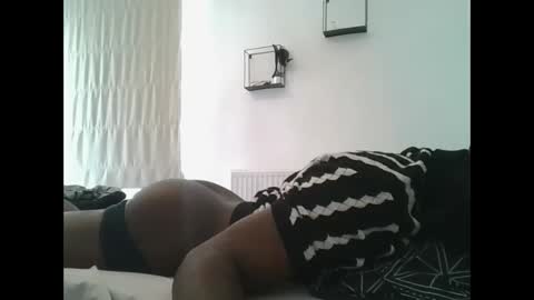 Snapshot of smartfuck777 chatting on February 25, 2026, 1:10 pm smartfuck777 online show from February 25, 2026, 1:10 pm