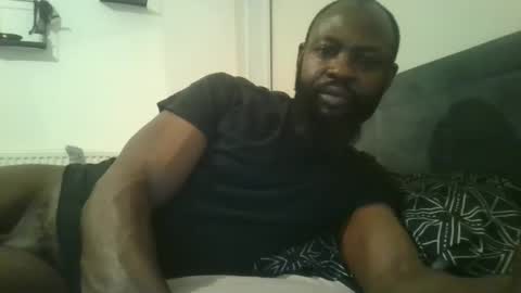 Snapshot of smartfuck777 chatting on March 2, 2026, 12:02 am smartfuck777 online show from March 2, 2026, 12:02 am