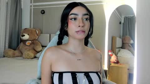 smiledivinity online show from March 1, 2026, 11:29 pm