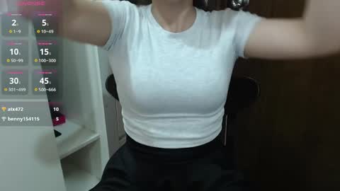 Snapshot of smileluna chatting on June 5, 2026, 1:23 am luna online show from June 5, 2026, 1:23 am