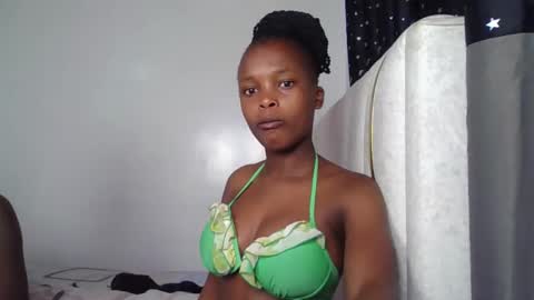 smiley luv1 online show from February 16, 2026, 8:32 am