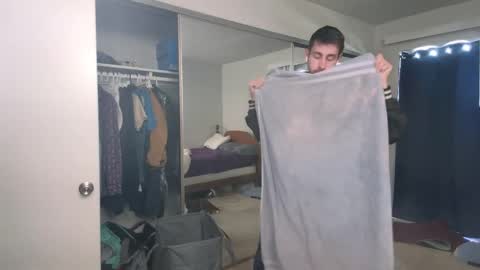 Snapshot of smilingwanker chatting on February 22, 2026, 6:17 pm smilingwanker online show from February 22, 2026, 6:17 pm