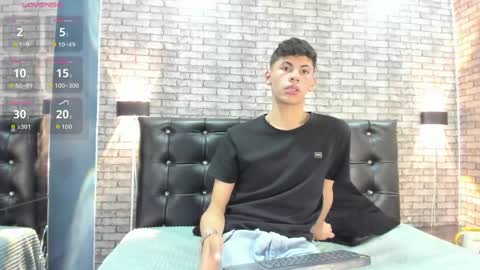 Snapshot of smith_luxe chatting on May 15, 2026, 6:48 pm Smith online show from May 15, 2026, 6:48 pm