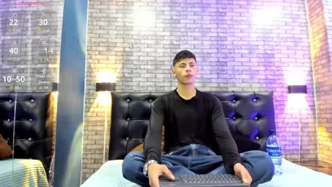 Snapshot of smith_luxe chatting on May 22, 2026, 7:08 pm Smith online show from May 22, 2026, 7:08 pm