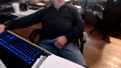 smly online show from December 21, 2025, 7:54 pm