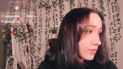 Snapshot of smoke_of_soul_ chatting on March 12, 2025, 5:28 pm Smoki online show from March 12, 2025, 5:28 pm