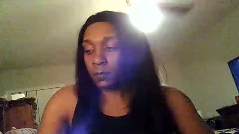 Snapshot of smokegoddess35 chatting on January 2, 2025, 8:17 am SmokeGoddess35 online show from January 2, 2025, 8:17 am