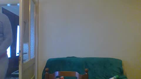 luca online show from October 5, 2025, 3:54 pm