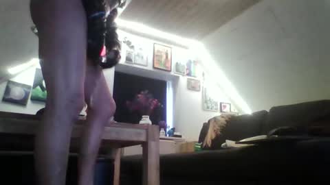 Snapshot of smokeslut365 chatting on April 24, 2026, 6:16 am smokeslut365 online show from April 24, 2026, 6:16 am