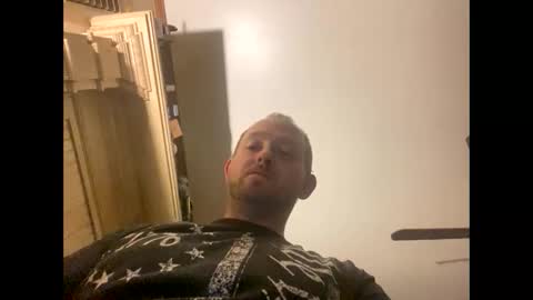 smokeymt420 online show from January 1, 2025, 7:52 am