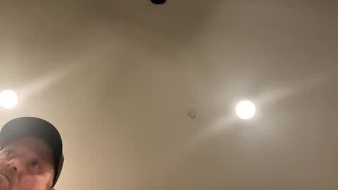 smokeymt420 online show from October 1, 2025, 3:01 am