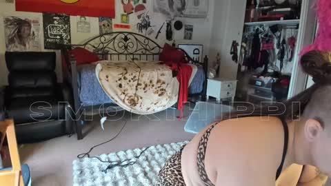 Snapshot of smokihippi chatting on December 29, 2024, 7:53 pm Big Dawg online show from December 29, 2024, 7:53 pm