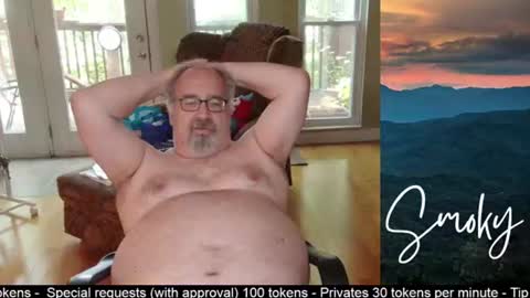 Snapshot of smokymountanman chatting on June 12, 2026, 5:45 pm smokymountanman online show from June 12, 2026, 5:45 pm