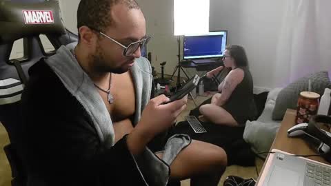 Snapshot of smoothj2015 chatting on February 3, 2025, 9:52 am Smoothj2011 online show from February 3, 2025, 9:52 am