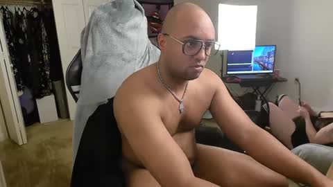 Snapshot of smoothj2015 chatting on February 10, 2025, 12:39 pm Smoothj2011 online show from February 10, 2025, 12:39 pm