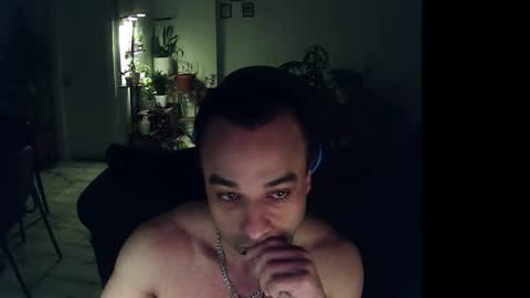 smyle_xo online show from February 27, 2026, 2:11 am
