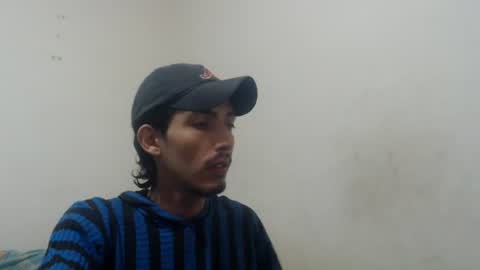 Snapshot of snackontime19 chatting on June 16, 2026, 12:35 am snackontime19 online show from June 16, 2026, 12:35 am