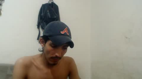 Snapshot of snackontime19 chatting on July 17, 2026, 9:38 am snackontime19 online show from July 17, 2026, 9:38 am