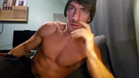 Snackyyyy online show from February 15, 2026, 1:57 am