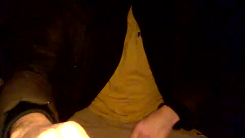 Snapshot of snoopy5644 chatting on December 23, 2024, 10:12 pm snoopy5644 online show from December 23, 2024, 10:12 pm