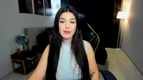 Snapshot of snowingwinter chatting on February 28, 2026, 11:33 am snowingwinter online show from February 28, 2026, 11:33 am